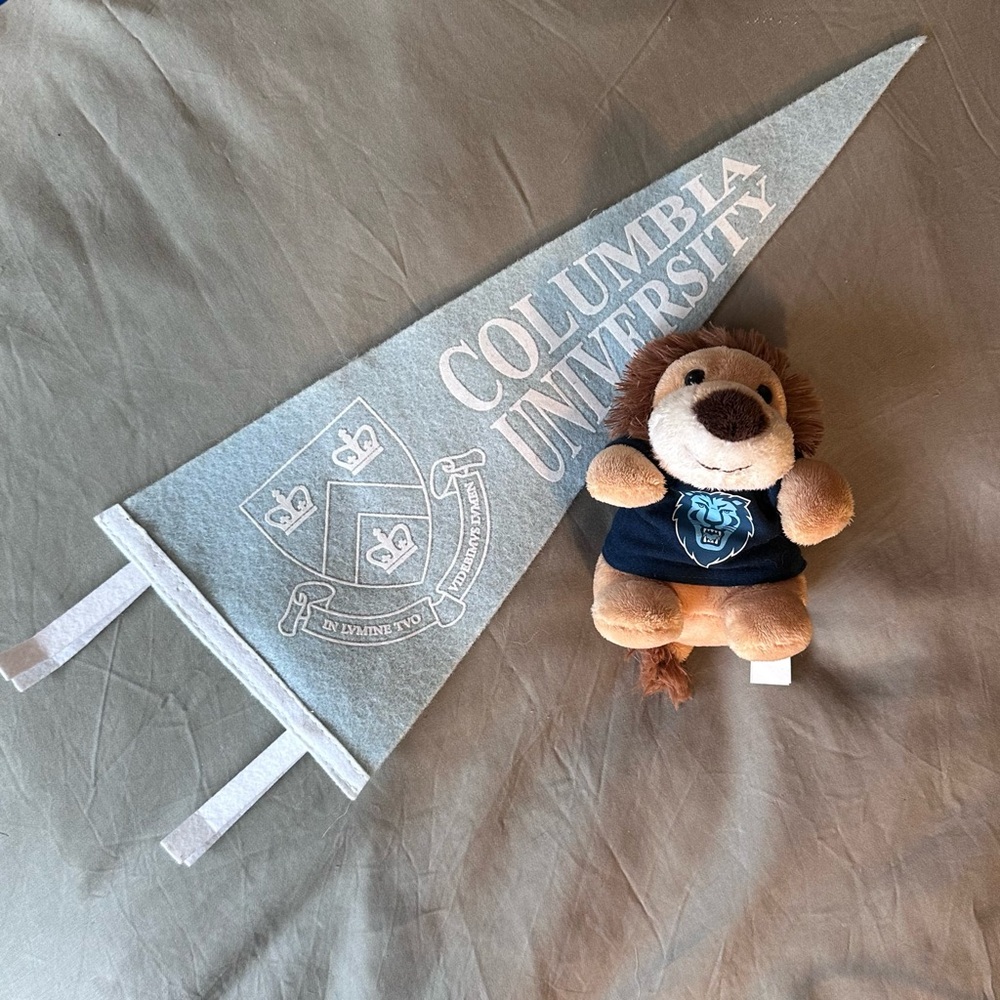 Columbia University Flag and Lion Plush Set